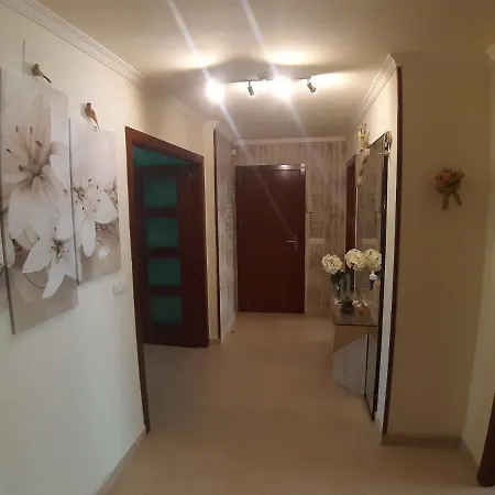 L&l Livin & Live شقة *