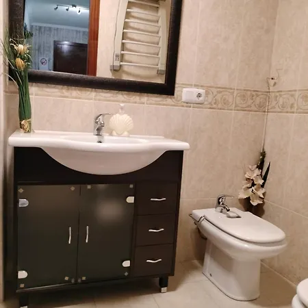 L&l Livin & Live 公寓 *