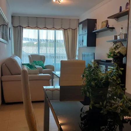 L&l Livin & Live Apartment