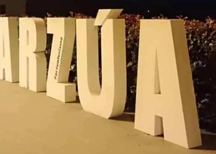 L&l Livin & Live Daire Arzúa